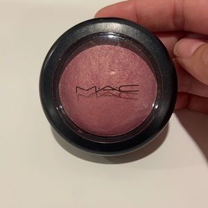 Mac mineraliza blush (Gentle)